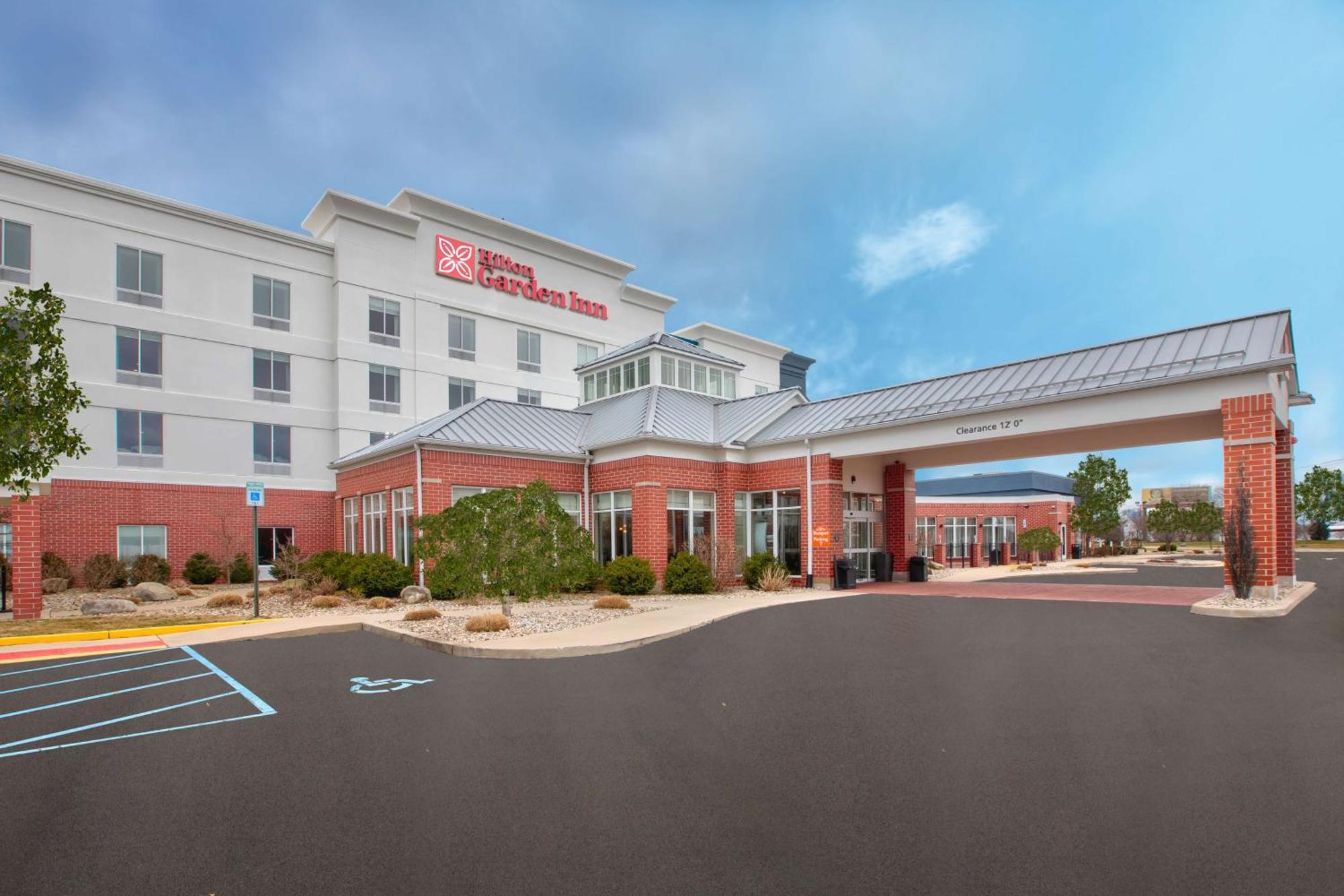 Hilton Garden Inn Benton Harbor Exterior photo